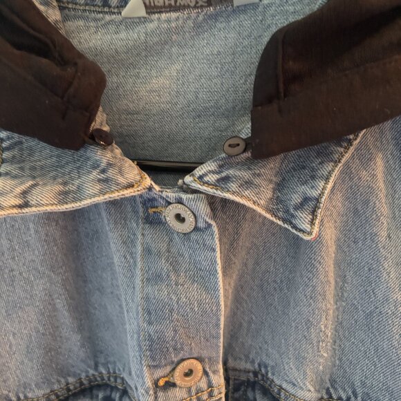 Blue Jean "Highway" Distressed Jacket- Black Jersey Sleeves Removeable Hood NWOT - Picture 1 of 9